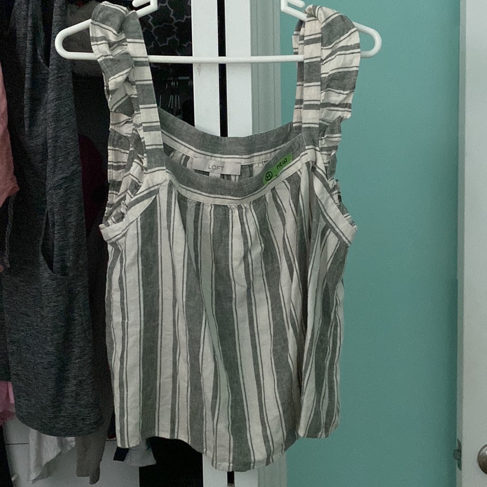 Loft Striped ruffle shoulder shell! New! Sz Medium